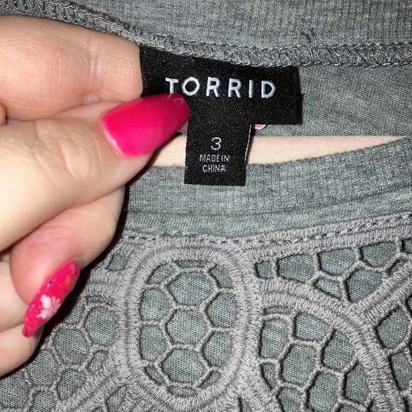 Torrid Top - Picture 3 of 3